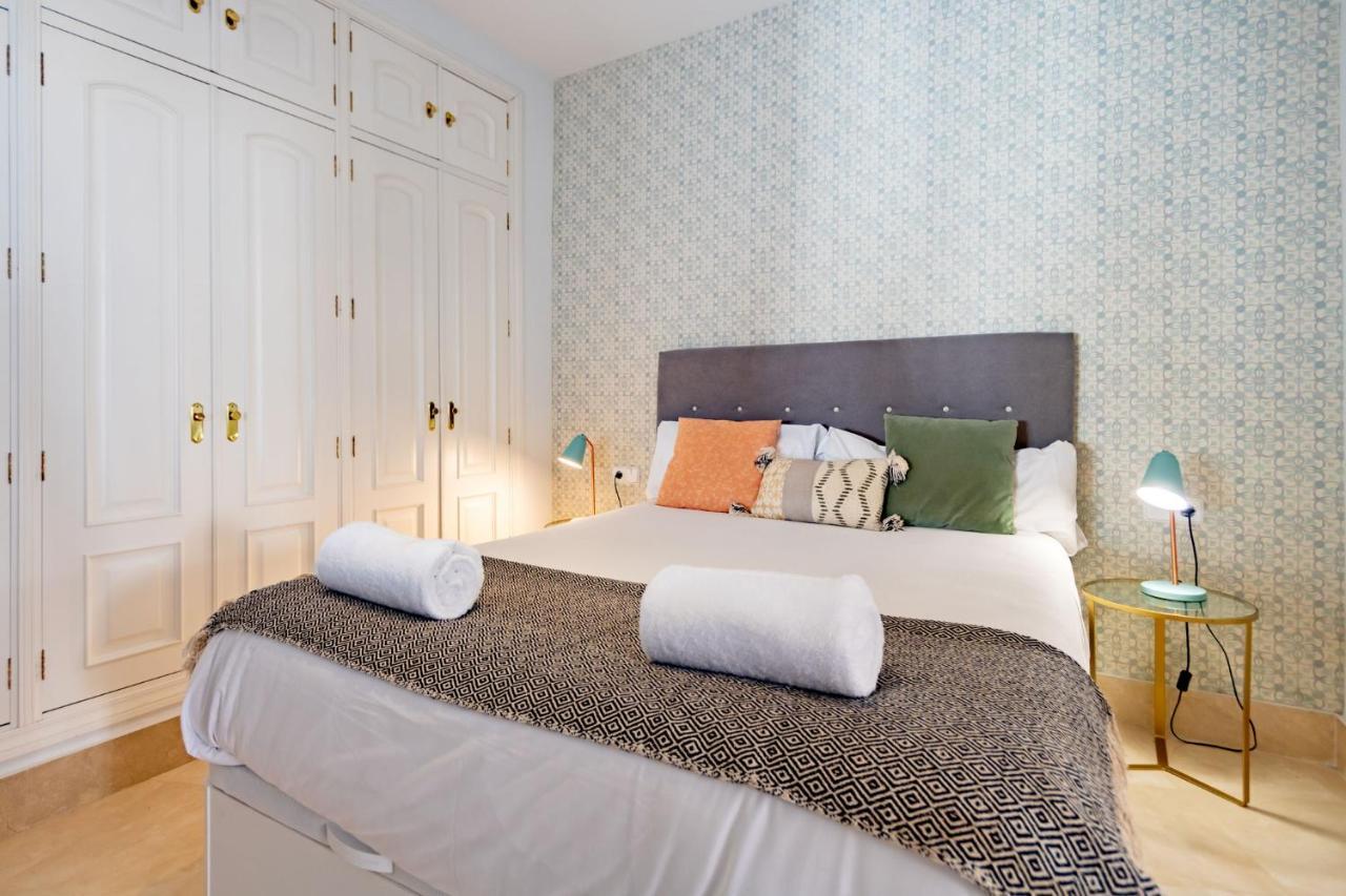 Apartment Alianza Giralda Sky View By Valcambre Seville