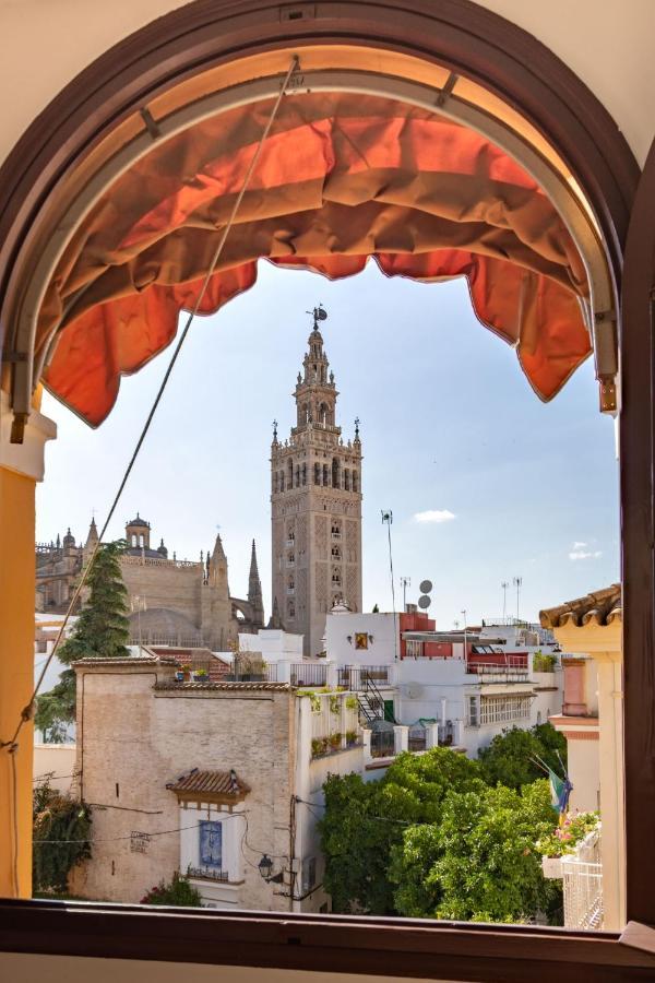 Alianza Giralda Sky View By Valcambre Apartment *